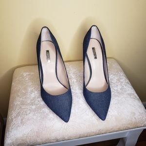 Guess Shoes Size 8 1/2